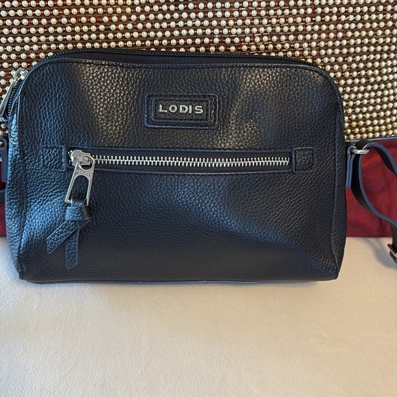 Lodis CHARLOTTE Black genuine pebble leather Crossbody Bag zipper closure - Picture 7 of 14